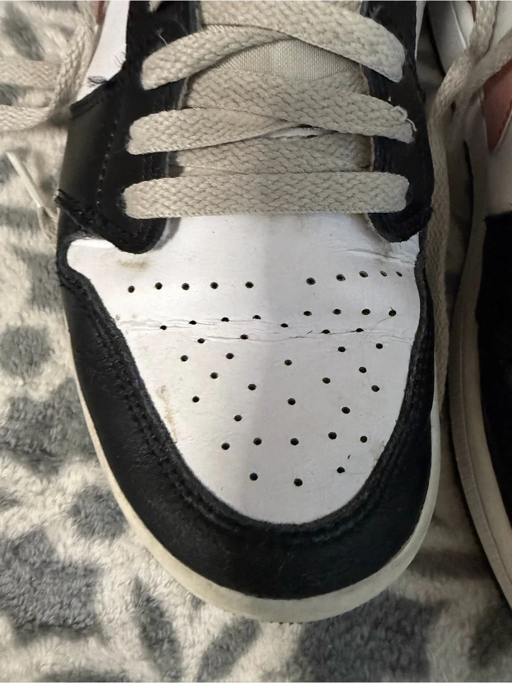 Air Jordan 1 White rust pink and black